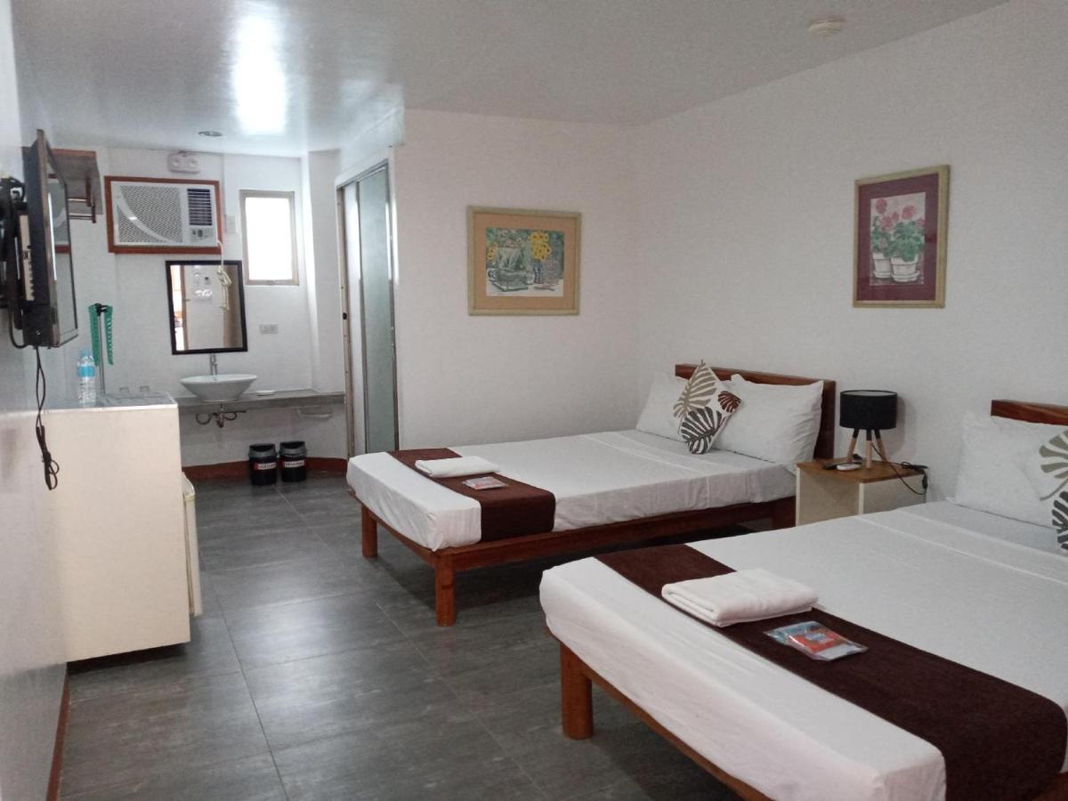Mr Holidays Hotel Balabag  Экстерьер фото