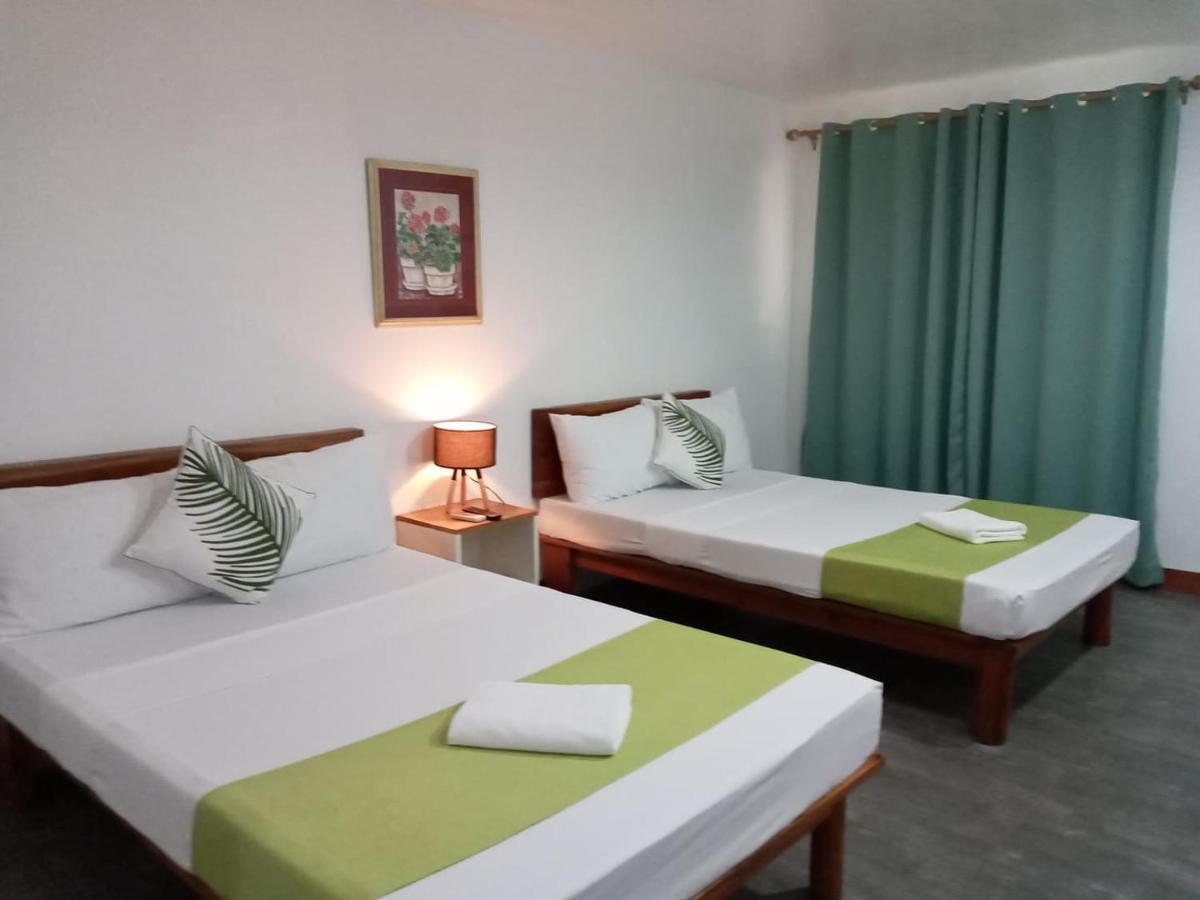 Mr Holidays Hotel Balabag  Экстерьер фото