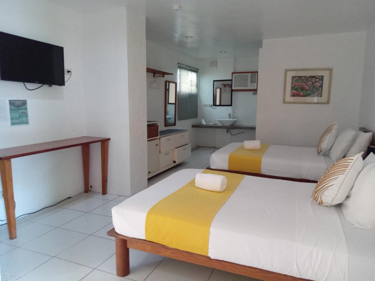 Mr Holidays Hotel Balabag  Экстерьер фото