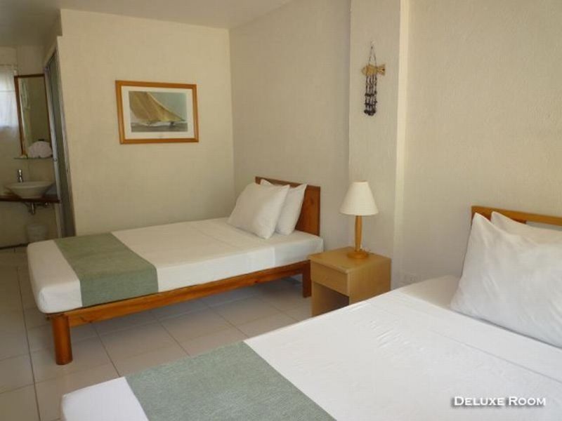 Mr Holidays Hotel Balabag  Экстерьер фото