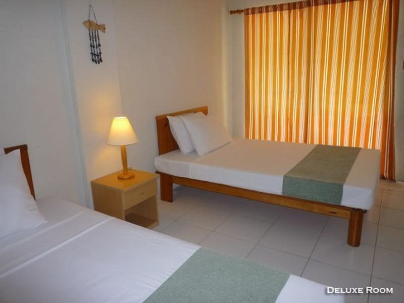 Mr Holidays Hotel Balabag  Экстерьер фото