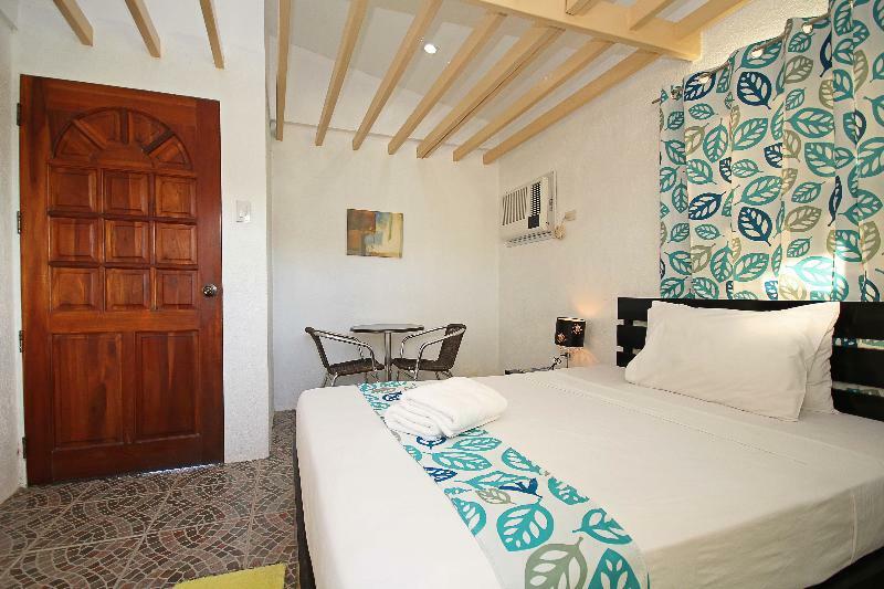 Mr Holidays Hotel Balabag  Экстерьер фото