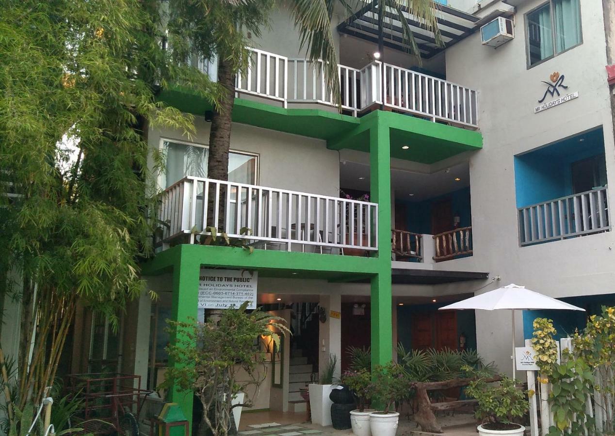 Mr Holidays Hotel Balabag  Экстерьер фото