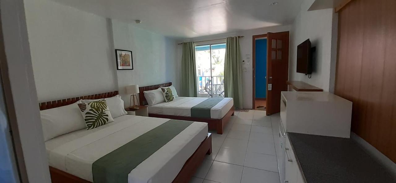 Mr Holidays Hotel Balabag  Экстерьер фото